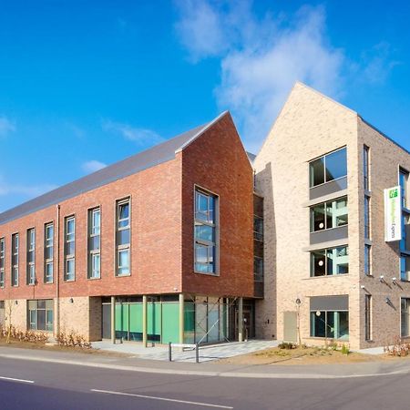 Holiday Inn Express Cambridge West - Cambourne By Ihg Kültér fotó
