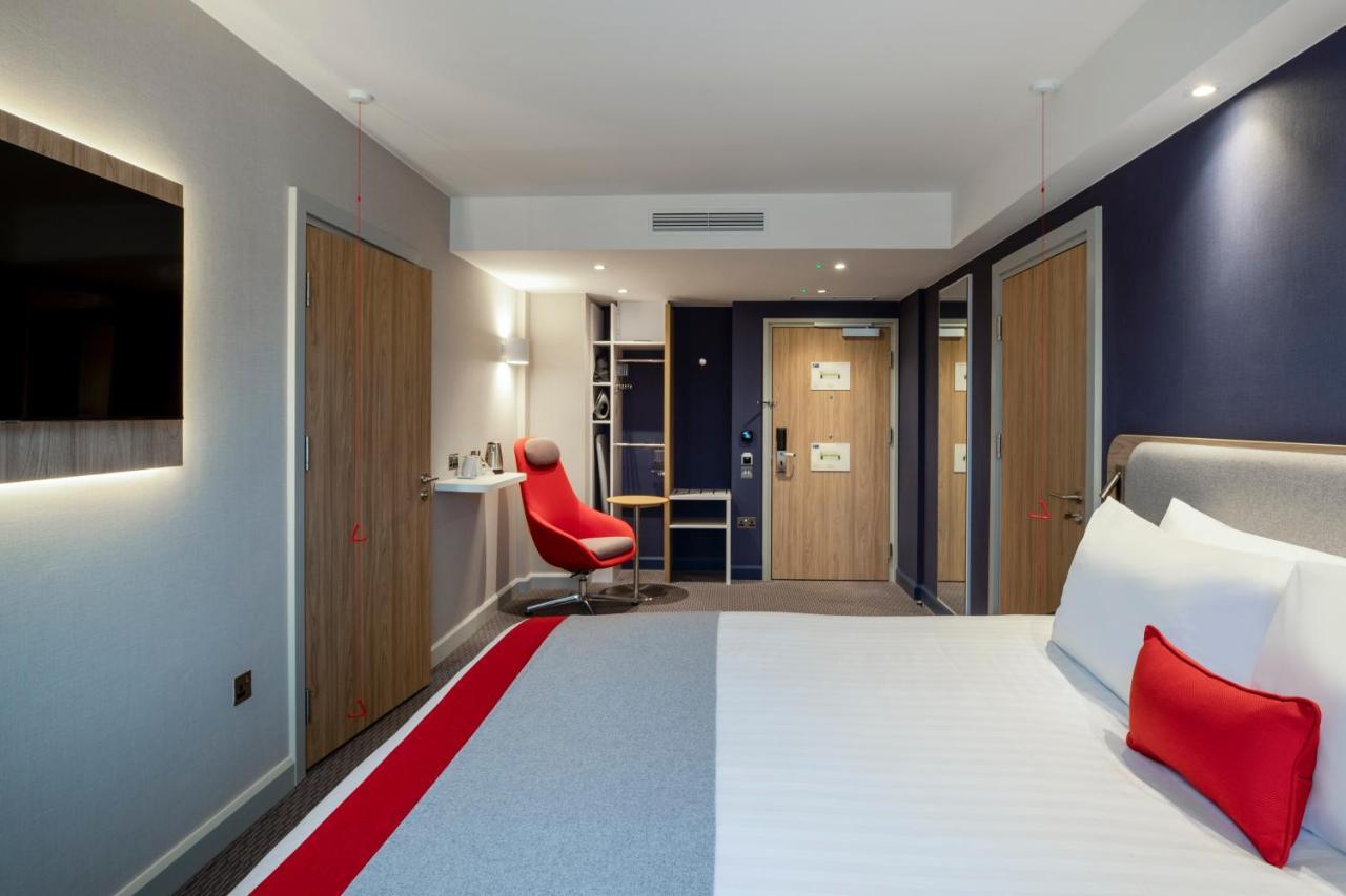 Holiday Inn Express Cambridge West - Cambourne By Ihg Kültér fotó