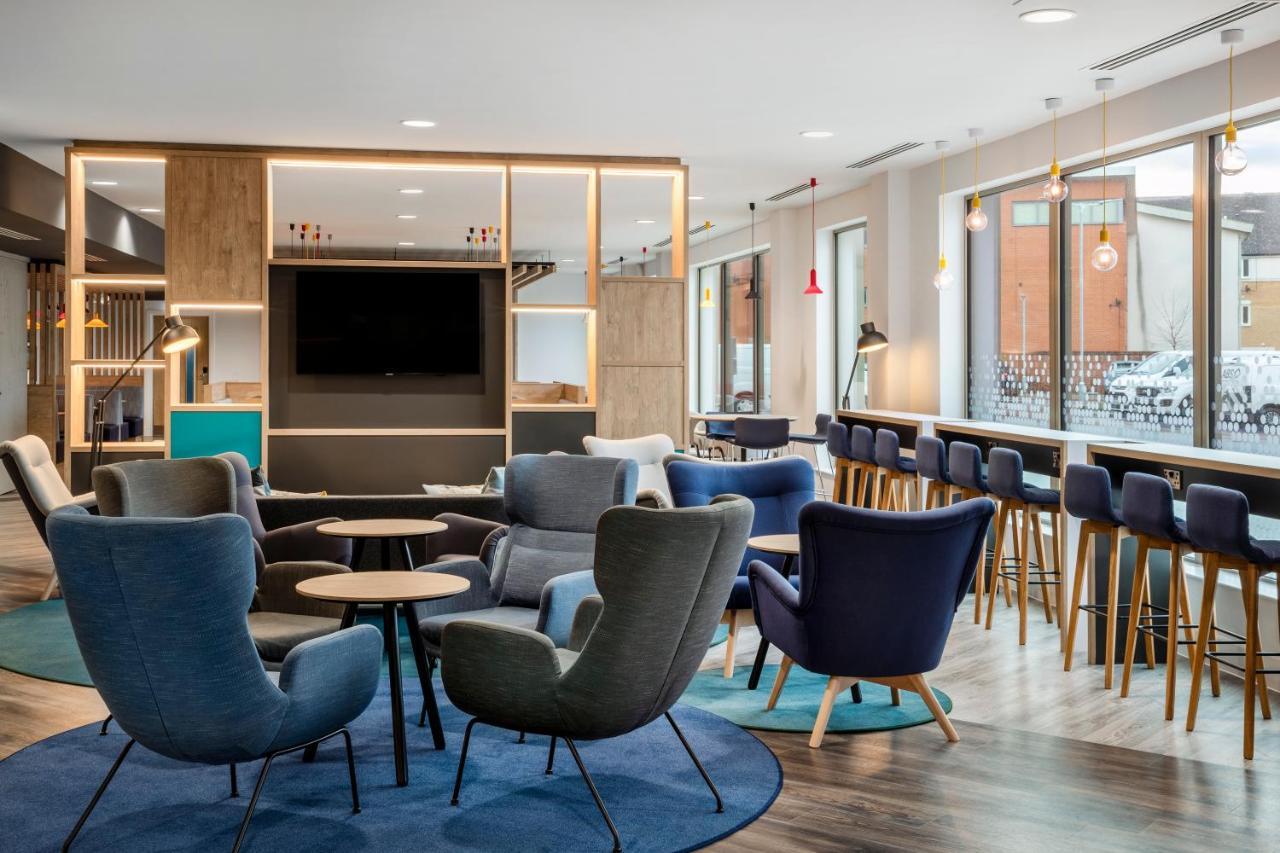 Holiday Inn Express Cambridge West - Cambourne By Ihg Kültér fotó