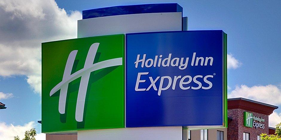 Holiday Inn Express Cambridge West - Cambourne By Ihg Kültér fotó